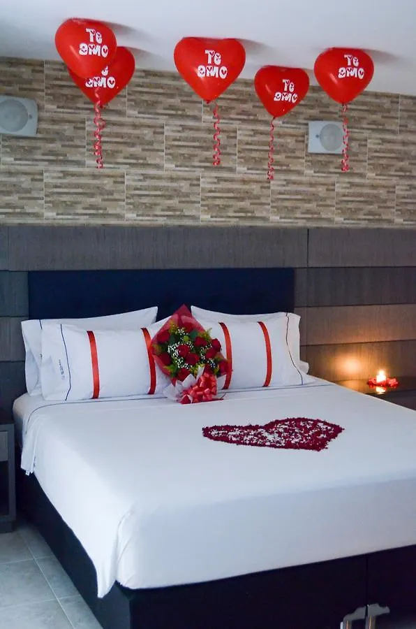 מדיין Hotel Parque 70 4*,