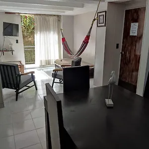 Apartamento 201 Amplio Y Cómodo 90 Mts, Medellín