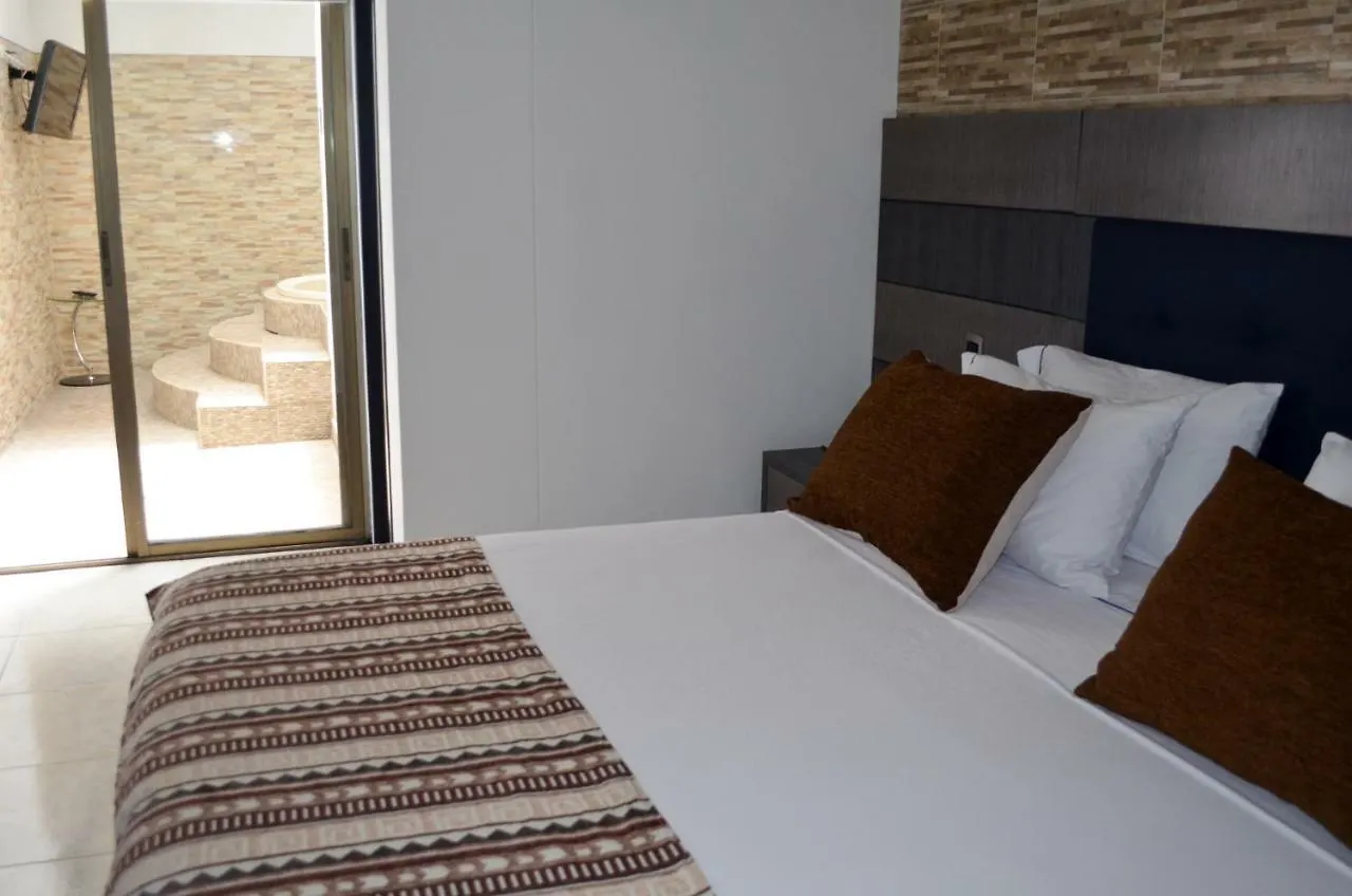 Hotel Parque 70 メデジン